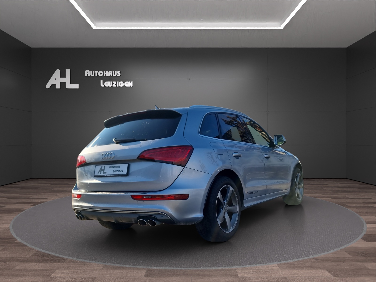 AUDI SQ5 3.0 TDI quattro tiptronic-image-4