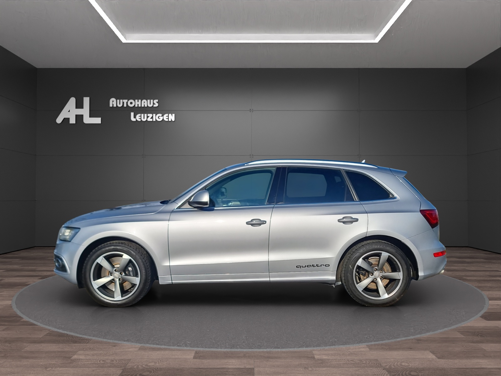 AUDI SQ5 3.0 TDI quattro tiptronic-image-1