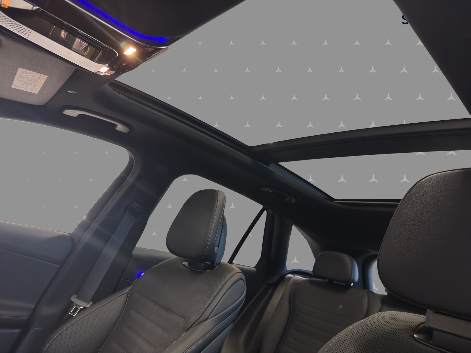 MERCEDES-BENZ GLC 450d 4Matic 9G-Tronic-image-11