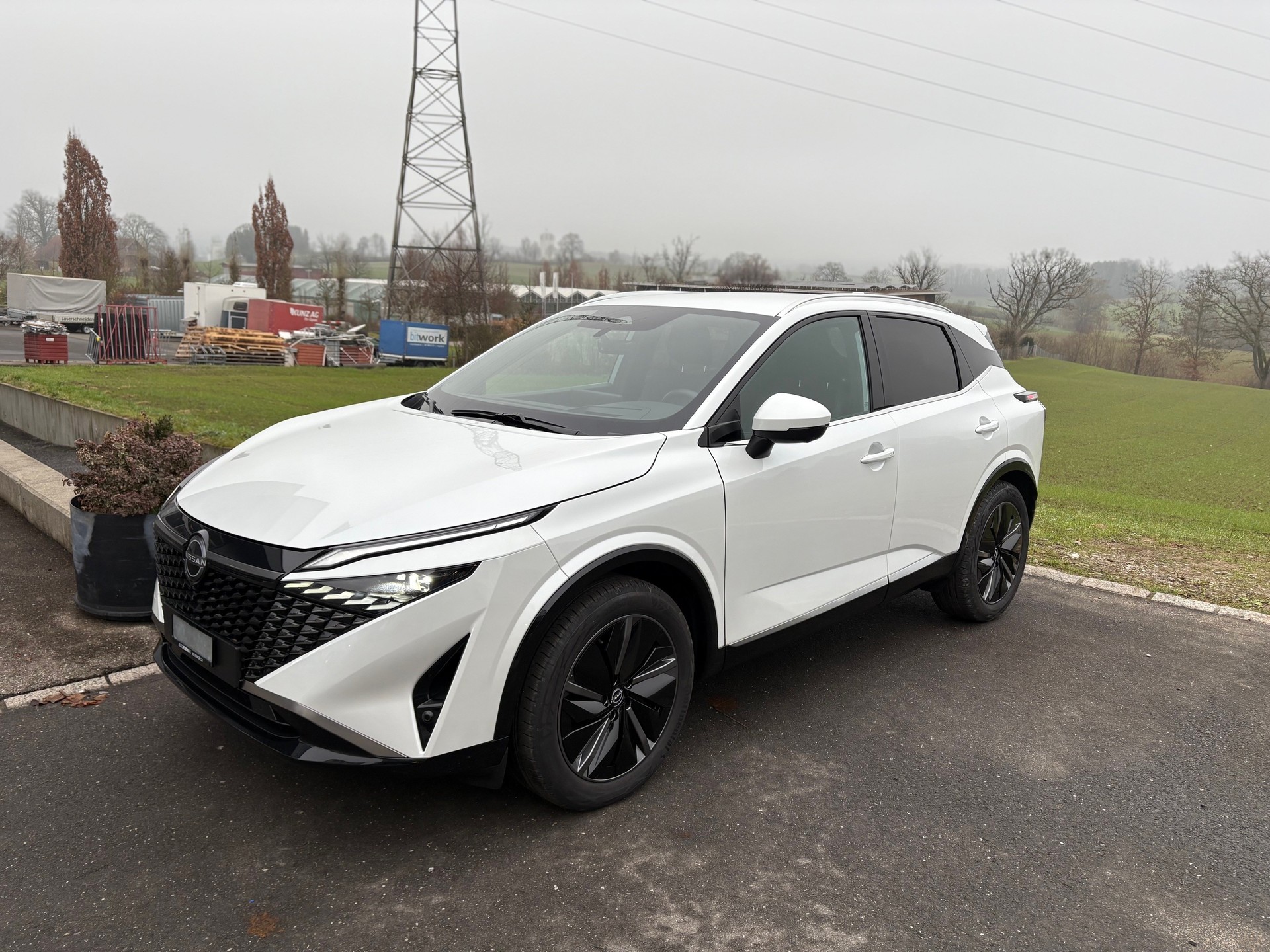 NISSAN Qashqai 1.3 DIG-T MHEV Tekna Xtronic 4x4