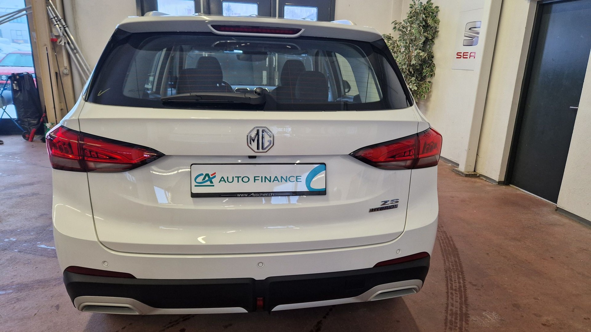 MG ZS 1.5 HEV Comfort-image-11