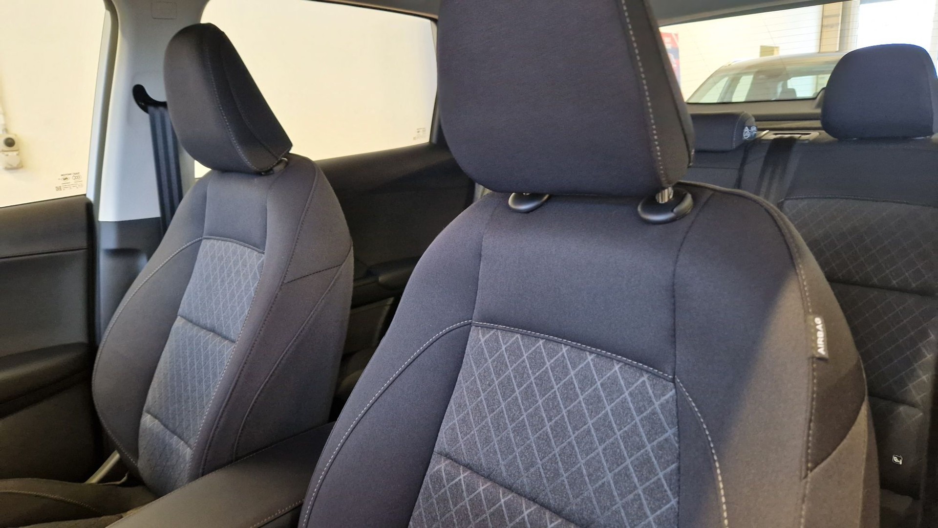 MG ZS 1.5 HEV Comfort-image-4