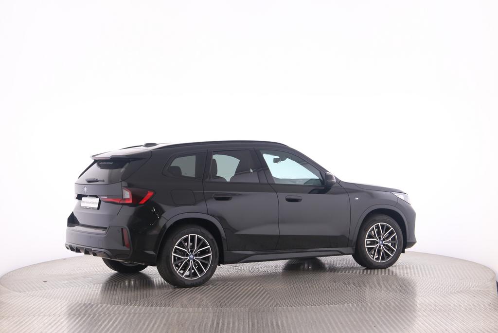 BMW X1 30e xDrive-image-5