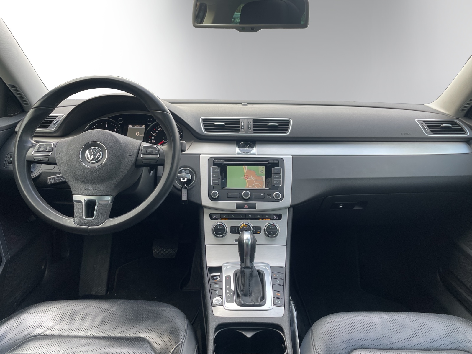 VW Passat Variant 2.0 BlueTDI Highline DSG-image-8