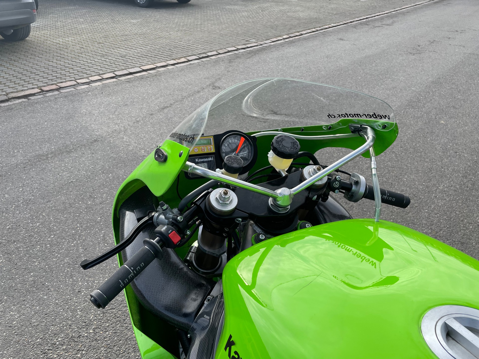 KAWASAKI Ninja ZX-7R Kaufen
