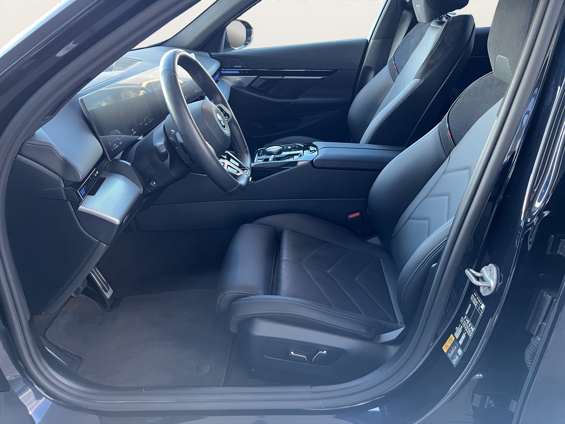 BMW 530e xDr Tour M Sport-image-9