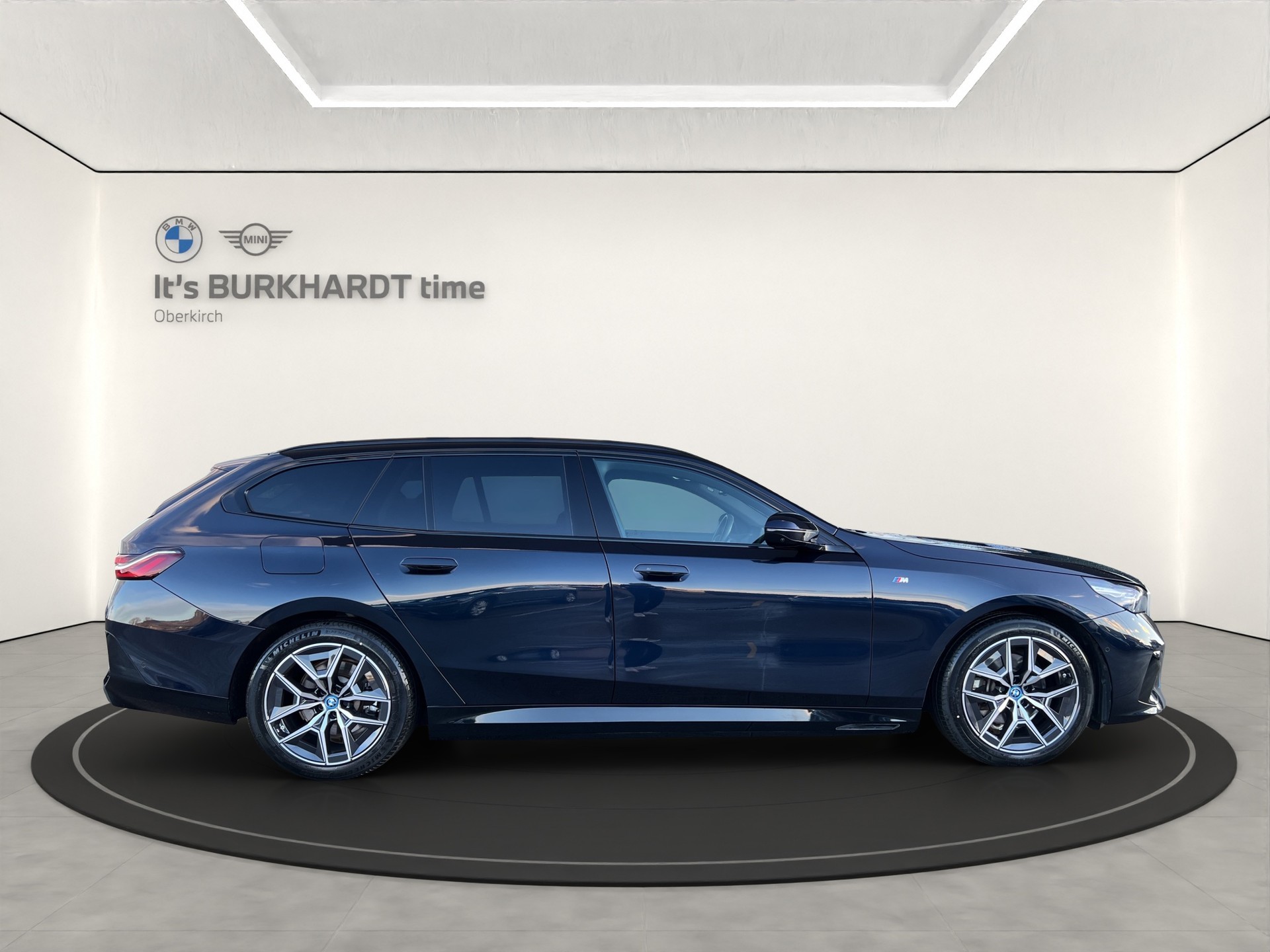 BMW 530e xDr Tour M Sport-image-5