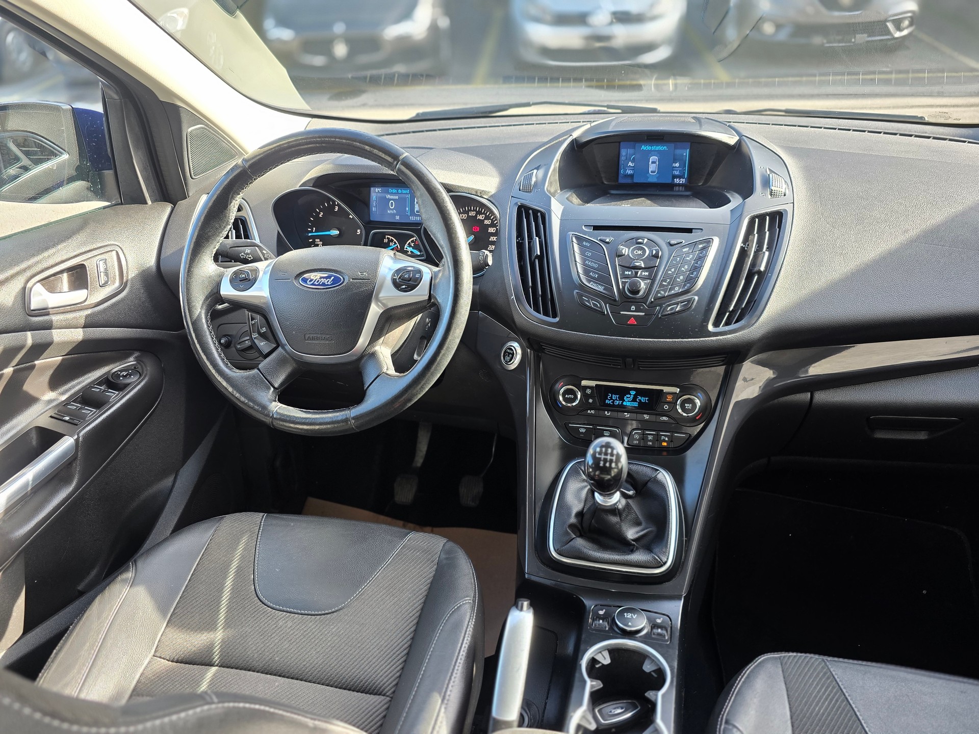 FORD Kuga 2.0 TDCi Titanium 4WD-image-8