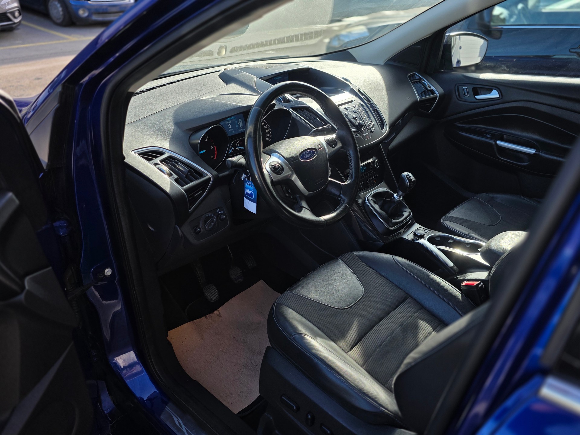 FORD Kuga 2.0 TDCi Titanium 4WD-image-6