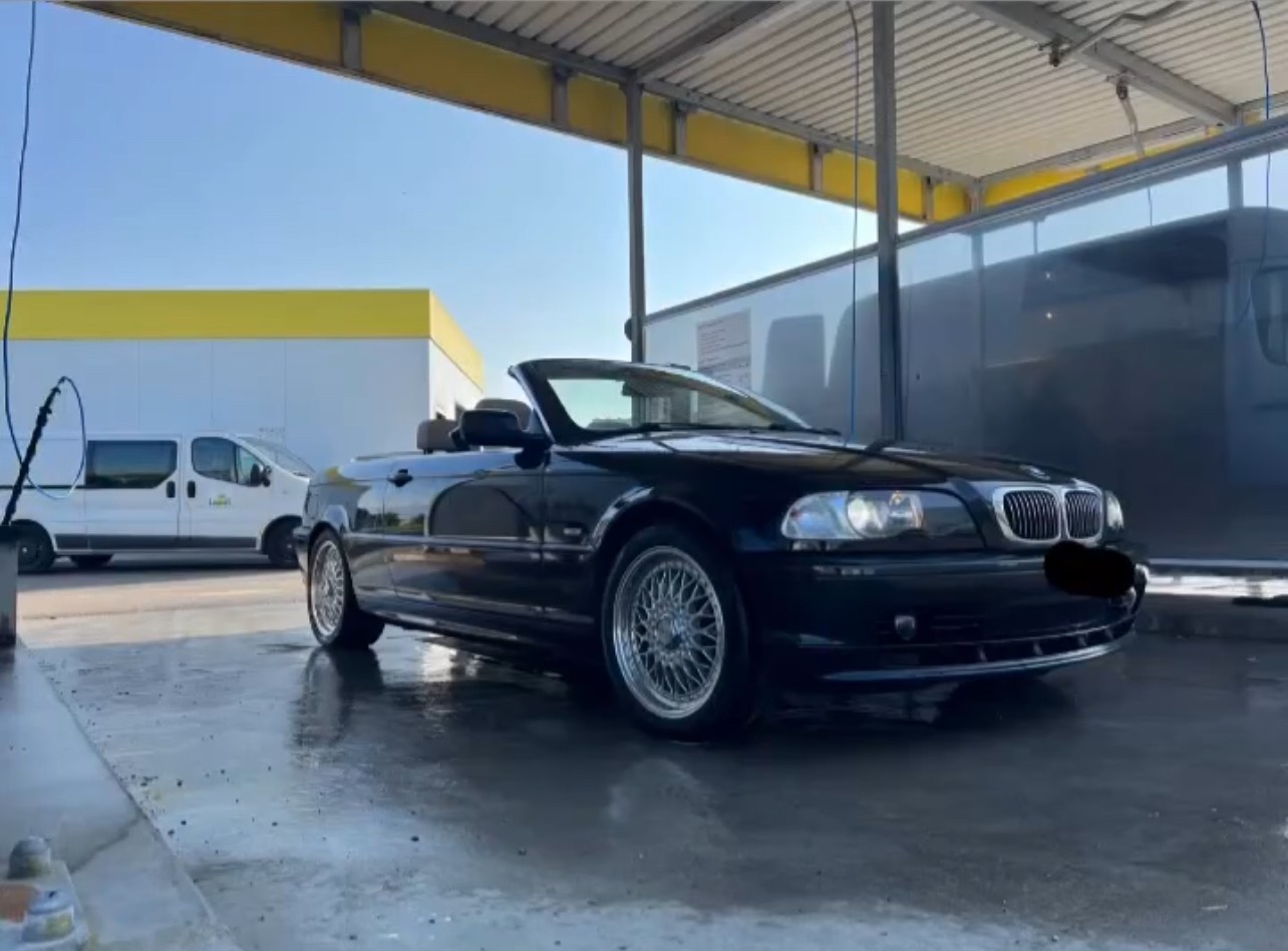 BMW 325Ci Cabriolet-image-8