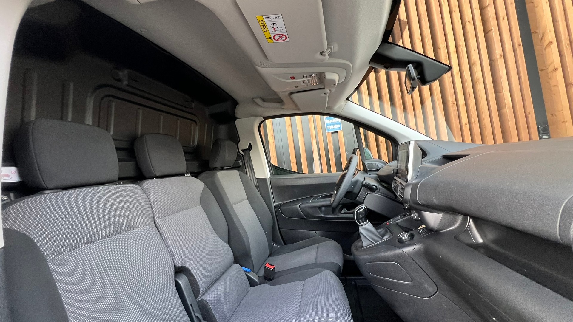 PEUGEOT PARTNER 1.6 BLUE HDi S/S GRIP 1000 KG l 102 PS-image-25
