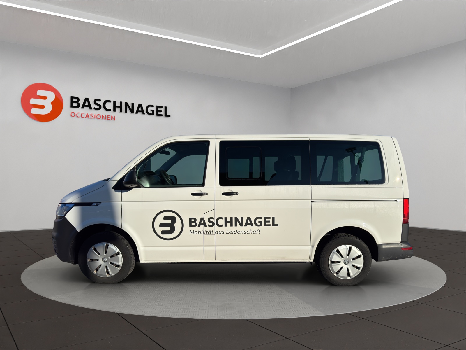 VW T6.1 2.0 TDI DSG-image-1