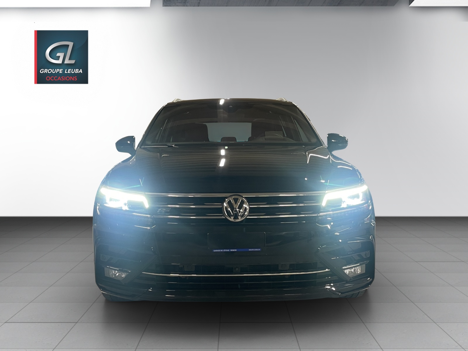VW Tiguan 2.0TSI High 4M-image-1