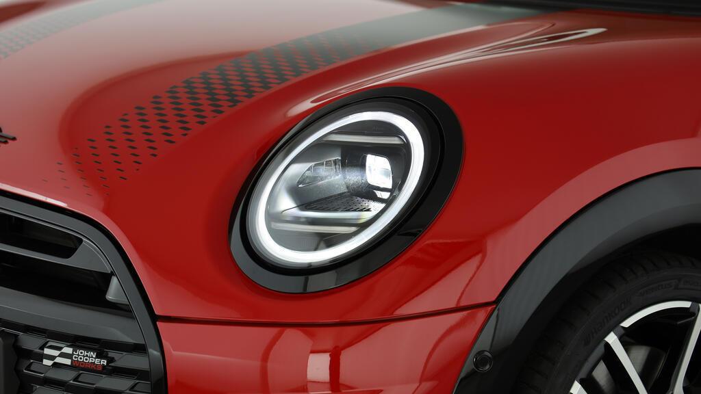MINI John Cooper Works Cabrio-image-15