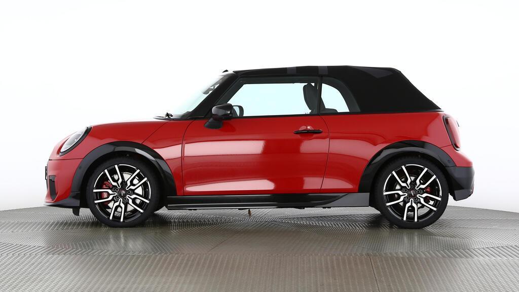 MINI John Cooper Works Cabrio-image-1