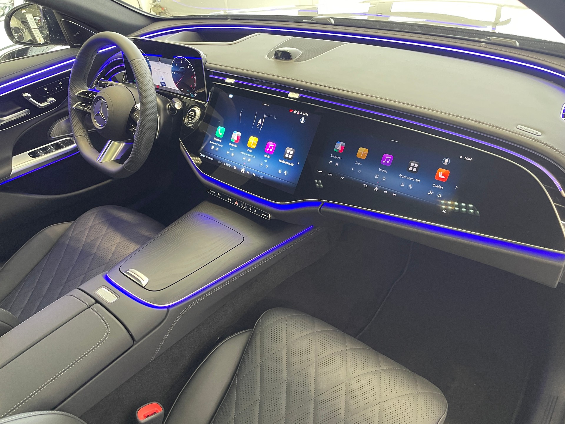MERCEDES-BENZ E 450 d T 4Matic 9G-Tronic AMG Line-image-27