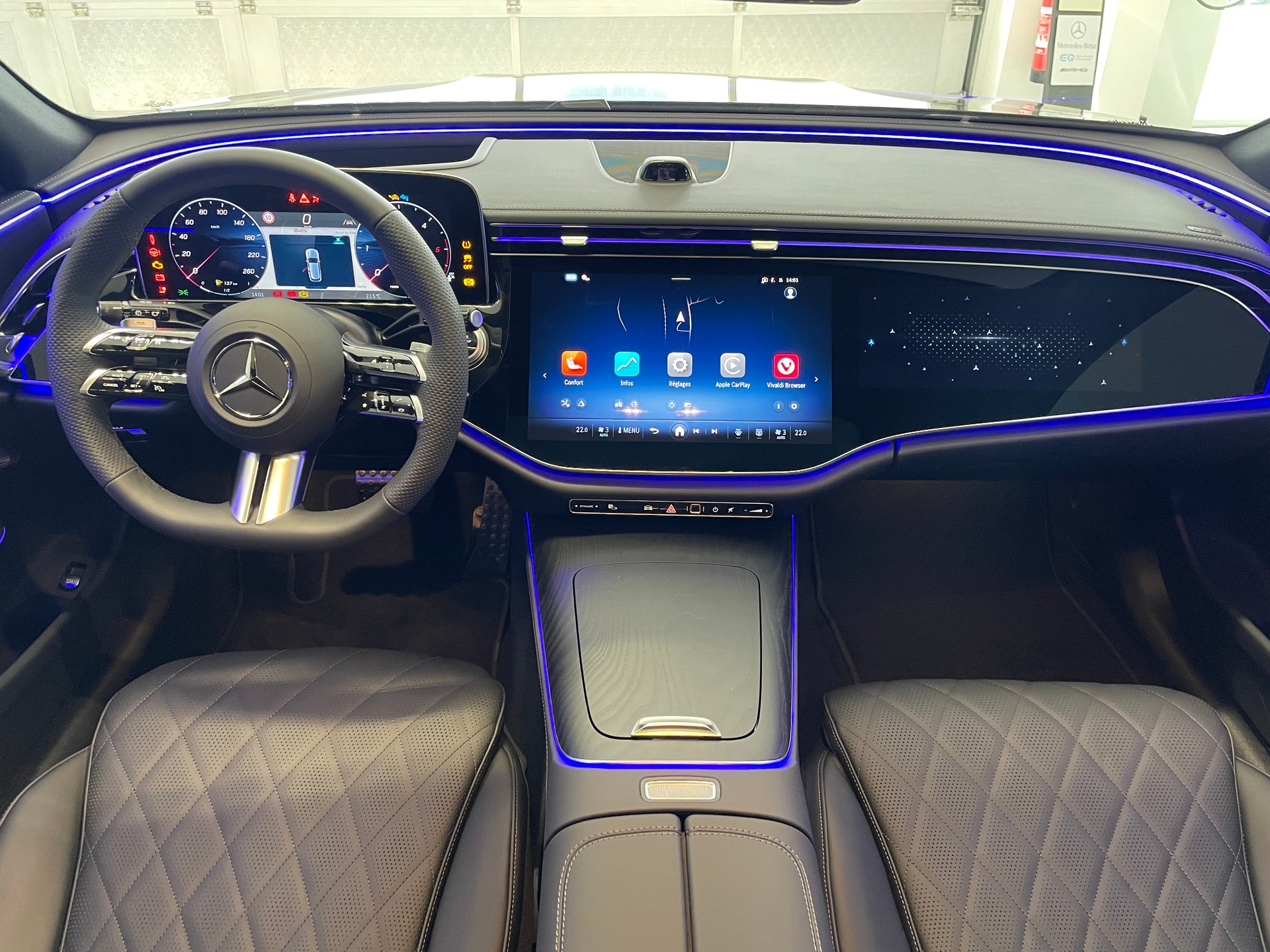 MERCEDES-BENZ E 450 d T 4Matic 9G-Tronic AMG Line-image-14
