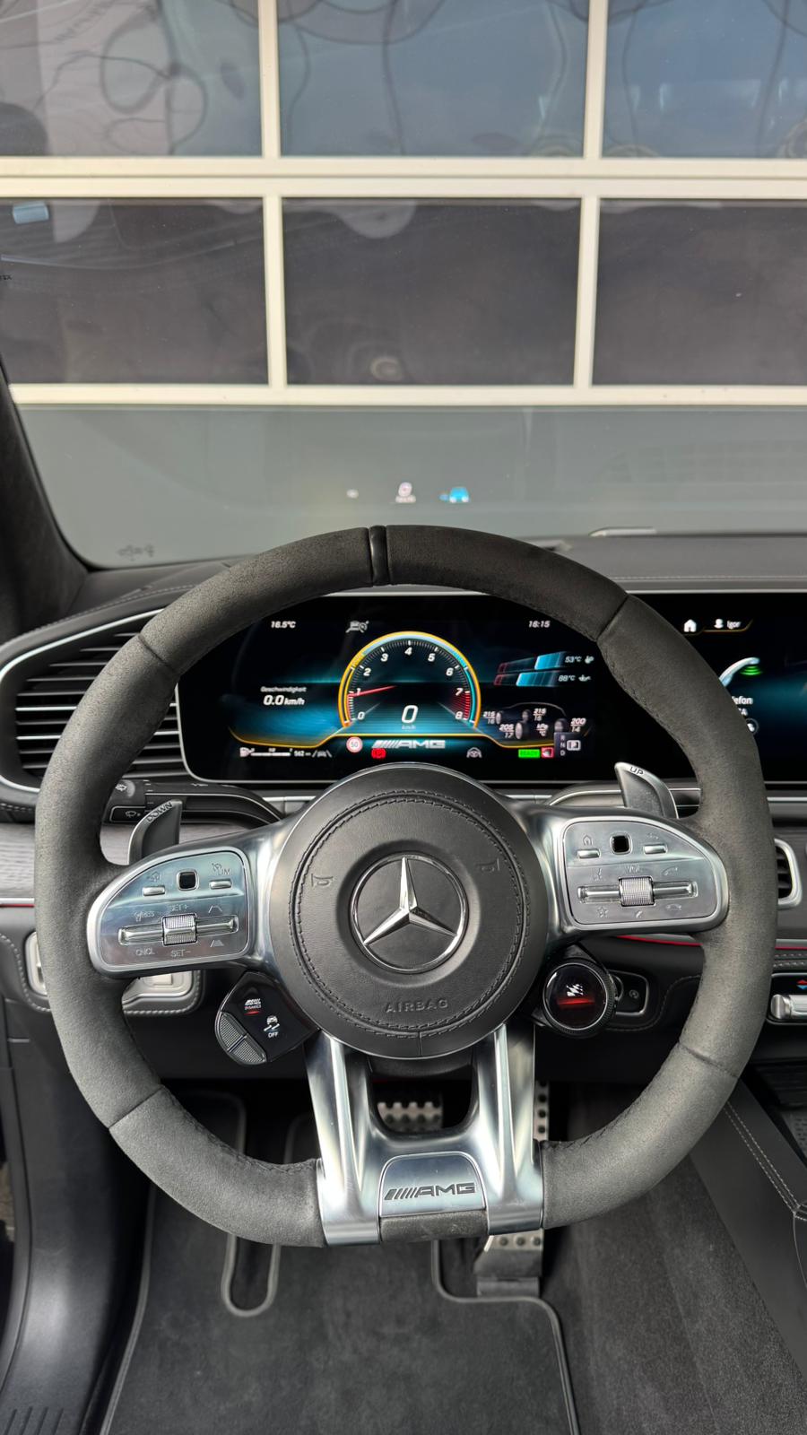 MERCEDES-BENZ GLE Coupé 63 S AMG 4Matic+ Speedshift-image-11
