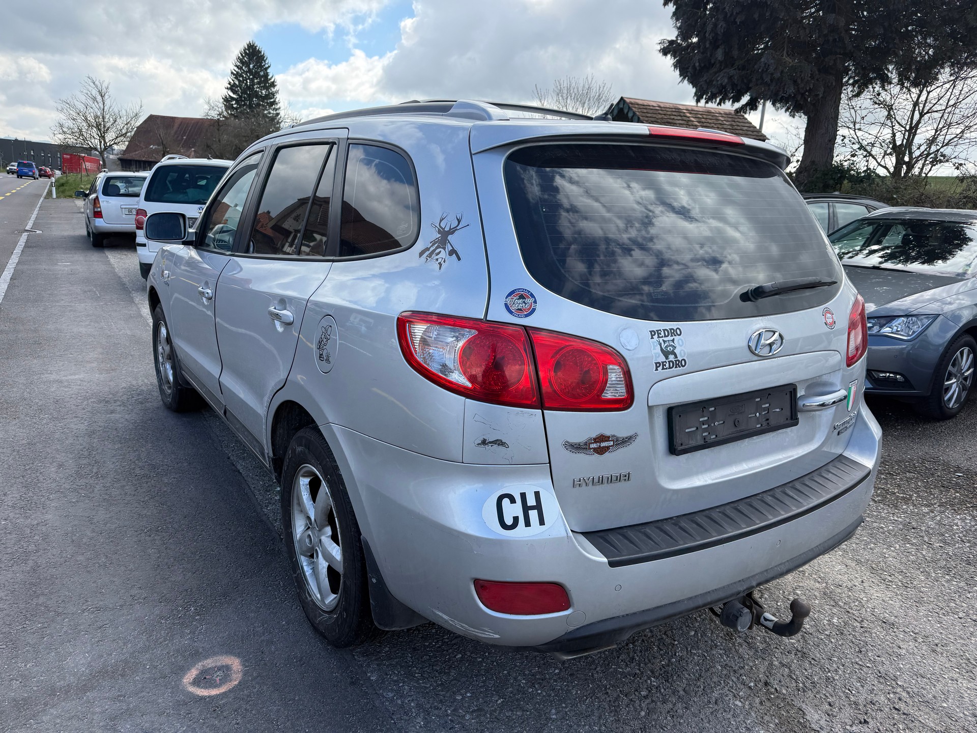 HYUNDAI Santa Fe 2.2 CRDi Premium 4WD Automatic-image-4