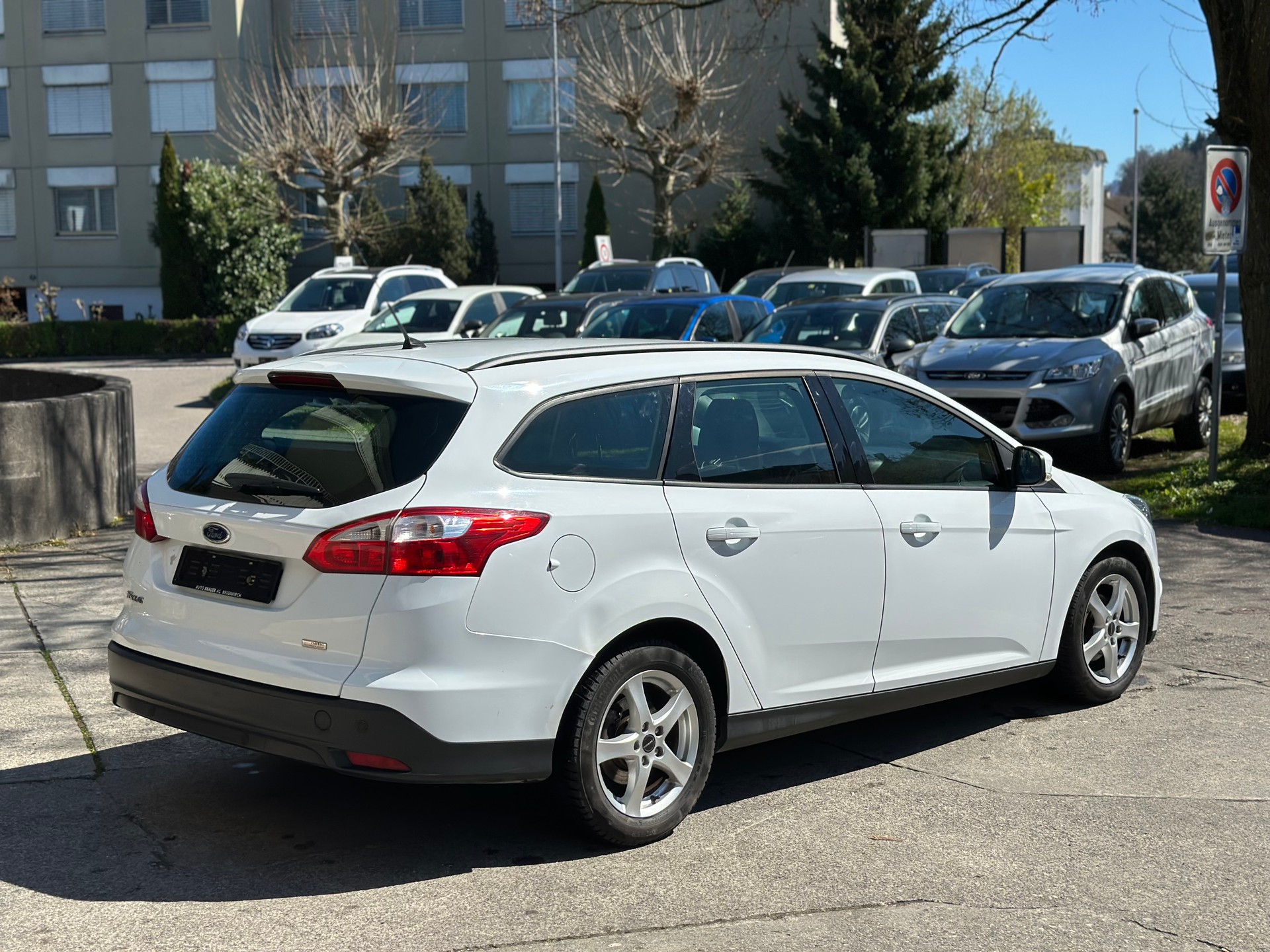 FORD Focus 1.0 SCTi Trend-image-2