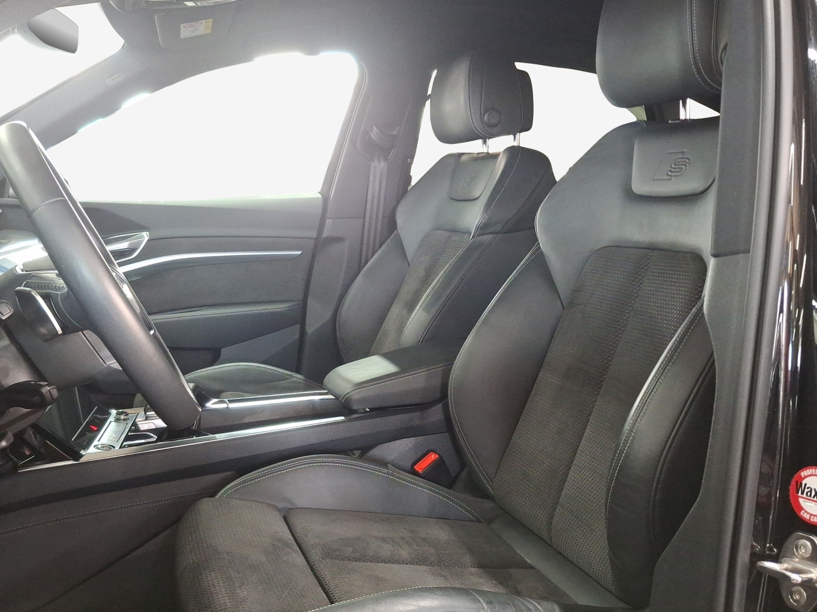 AUDI e-tron 50 Sportback Attraction quattro-image-8