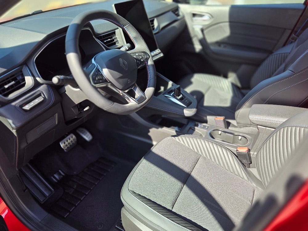 RENAULT Captur 1.8 E-Tech 160 Esprit Alpine DHT-image-6