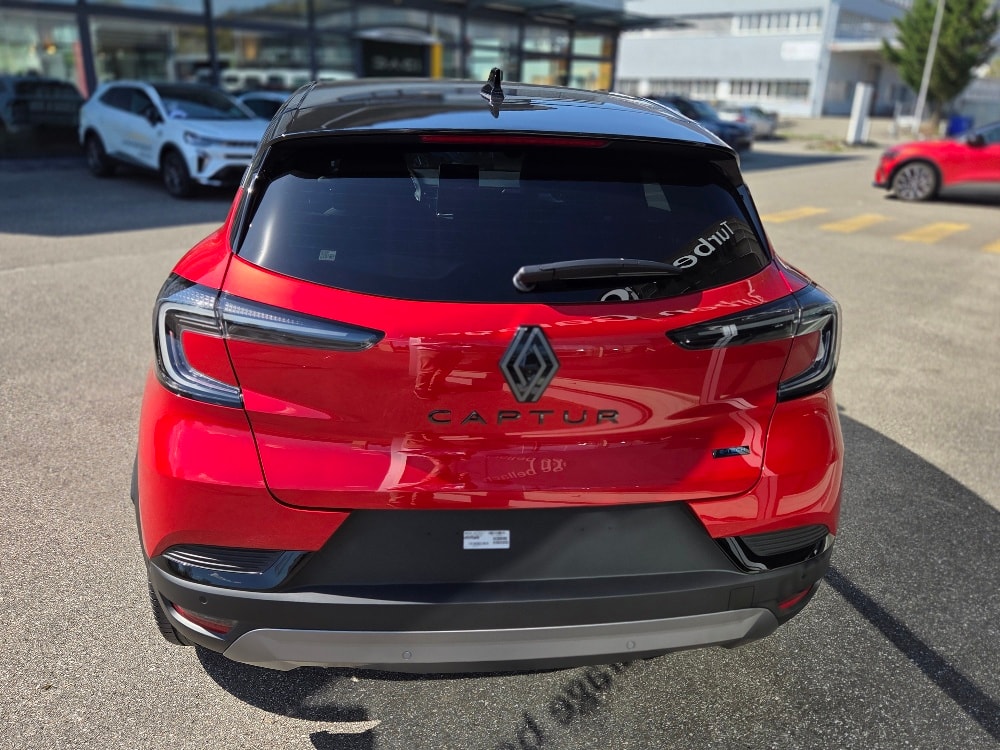 RENAULT Captur 1.8 E-Tech 160 Esprit Alpine DHT-image-3