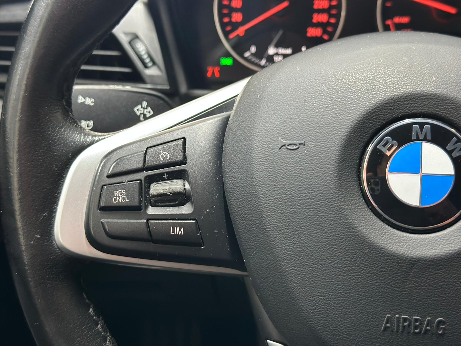 BMW 218d xDrive Gran Tourer Steptronic-image-11