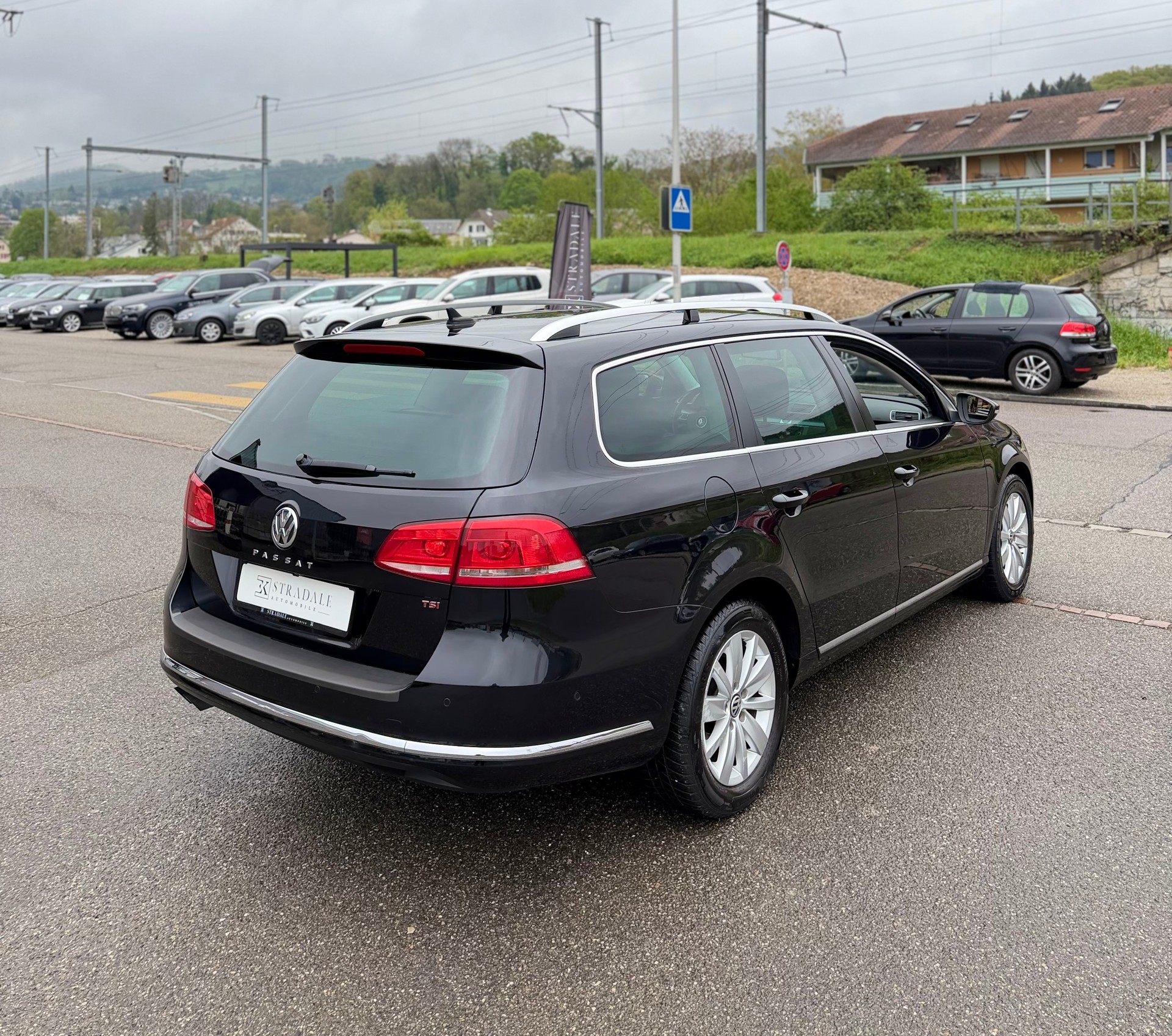 VW Passat Variant 1.8 TSI Highline DSG-image-4