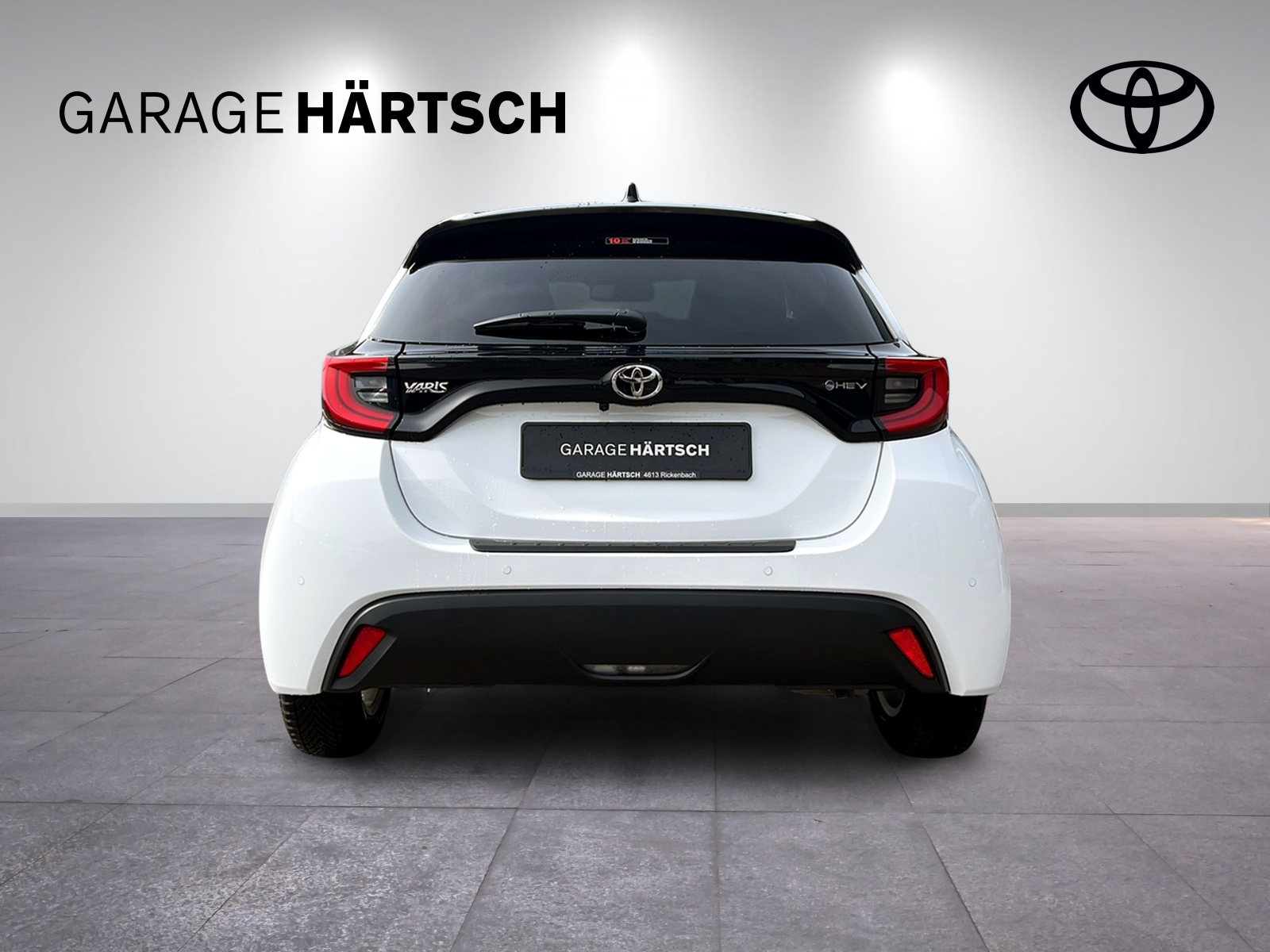 TOYOTA Yaris 1.5 VVT-i HSD Trend-image-4