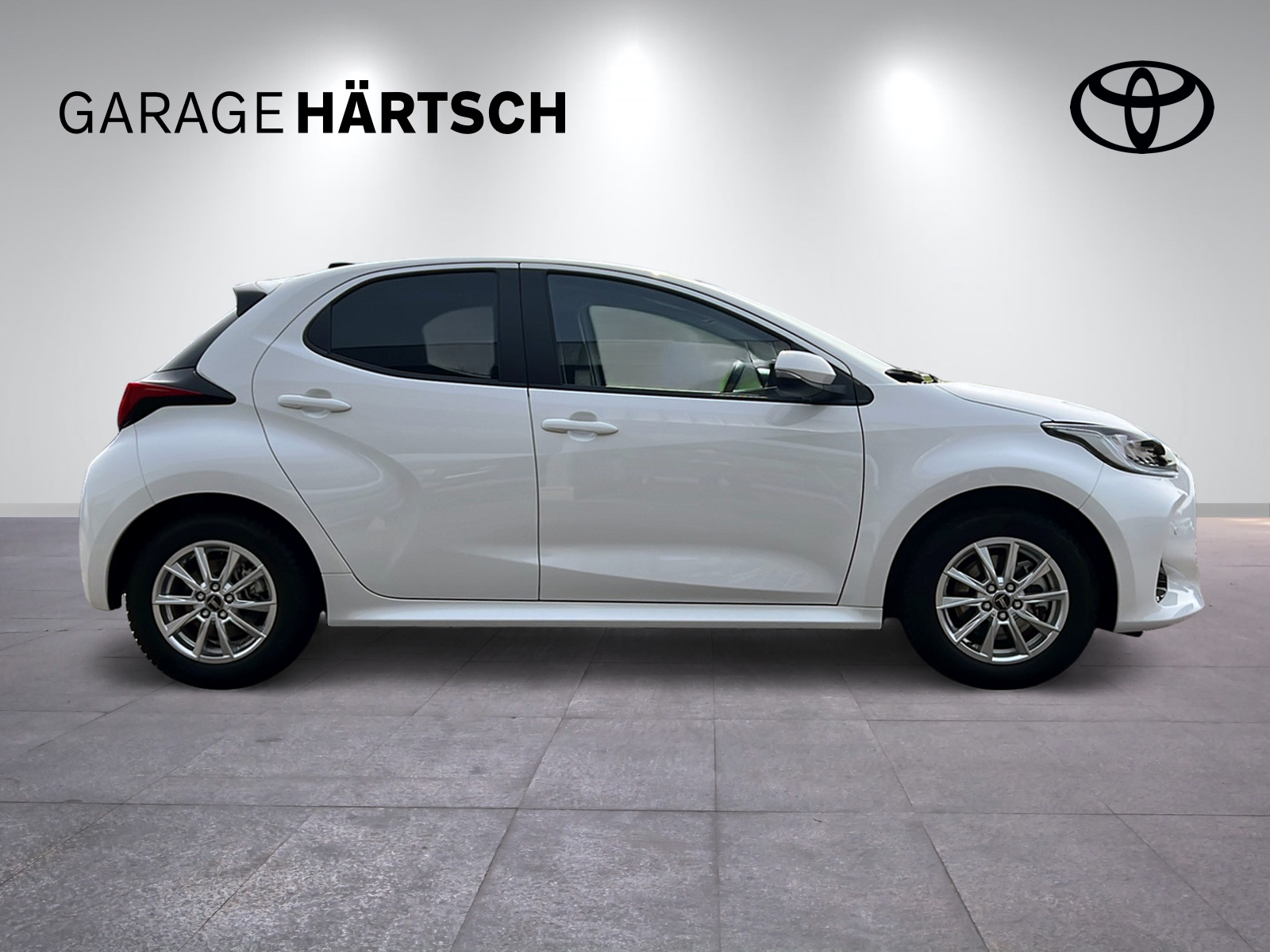 TOYOTA Yaris 1.5 VVT-i HSD Trend-image-7