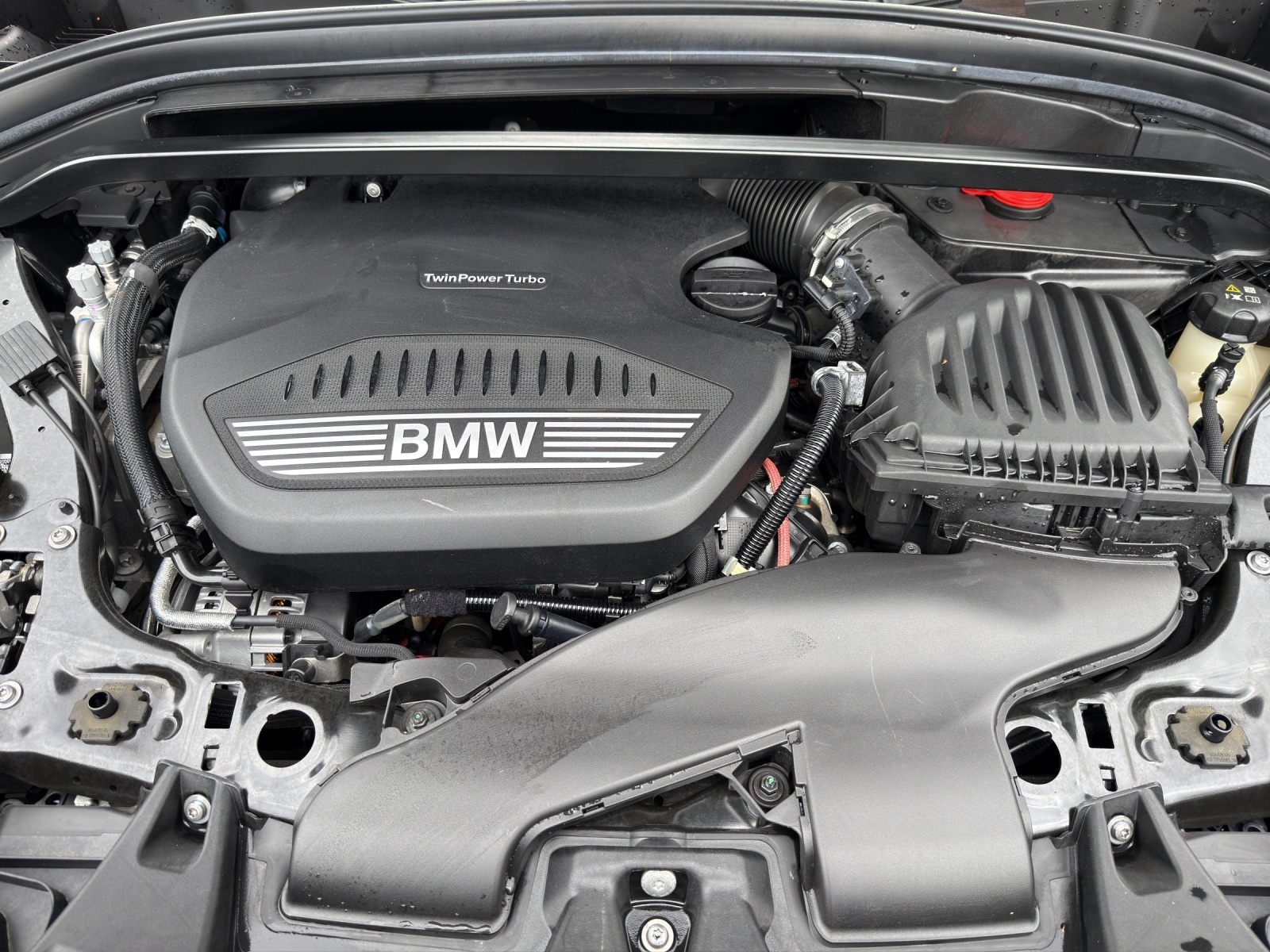BMW X1 xDrive 18d Sport Line-image-23