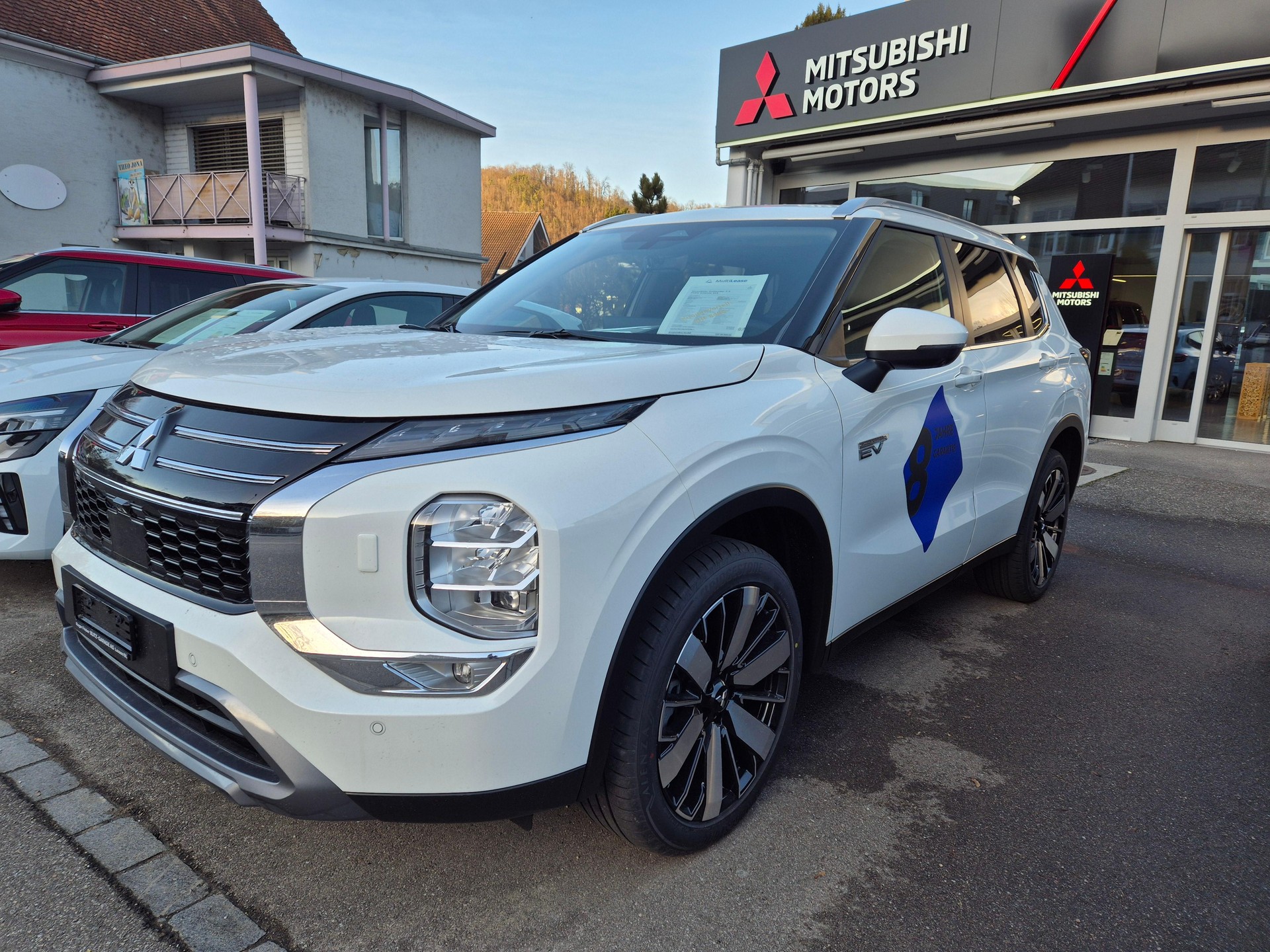 MITSUBISHI Outlander 2.4 PHEV Intense 4x4 TOP