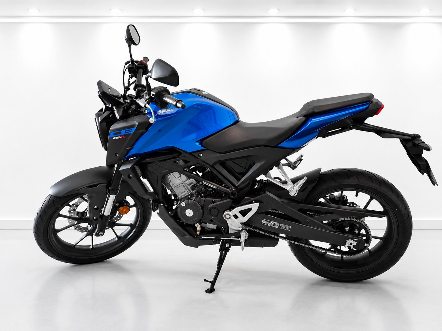 HONDA CB 125 R