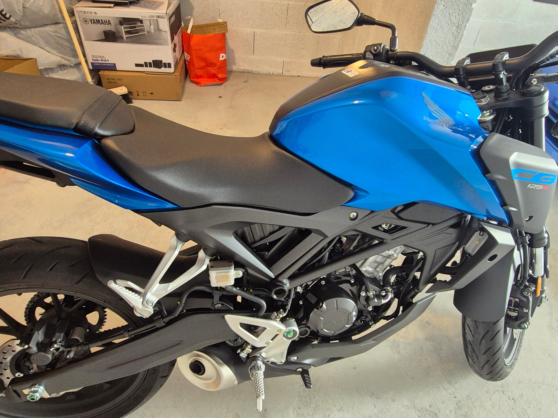 HONDA CB 125 R-image-6