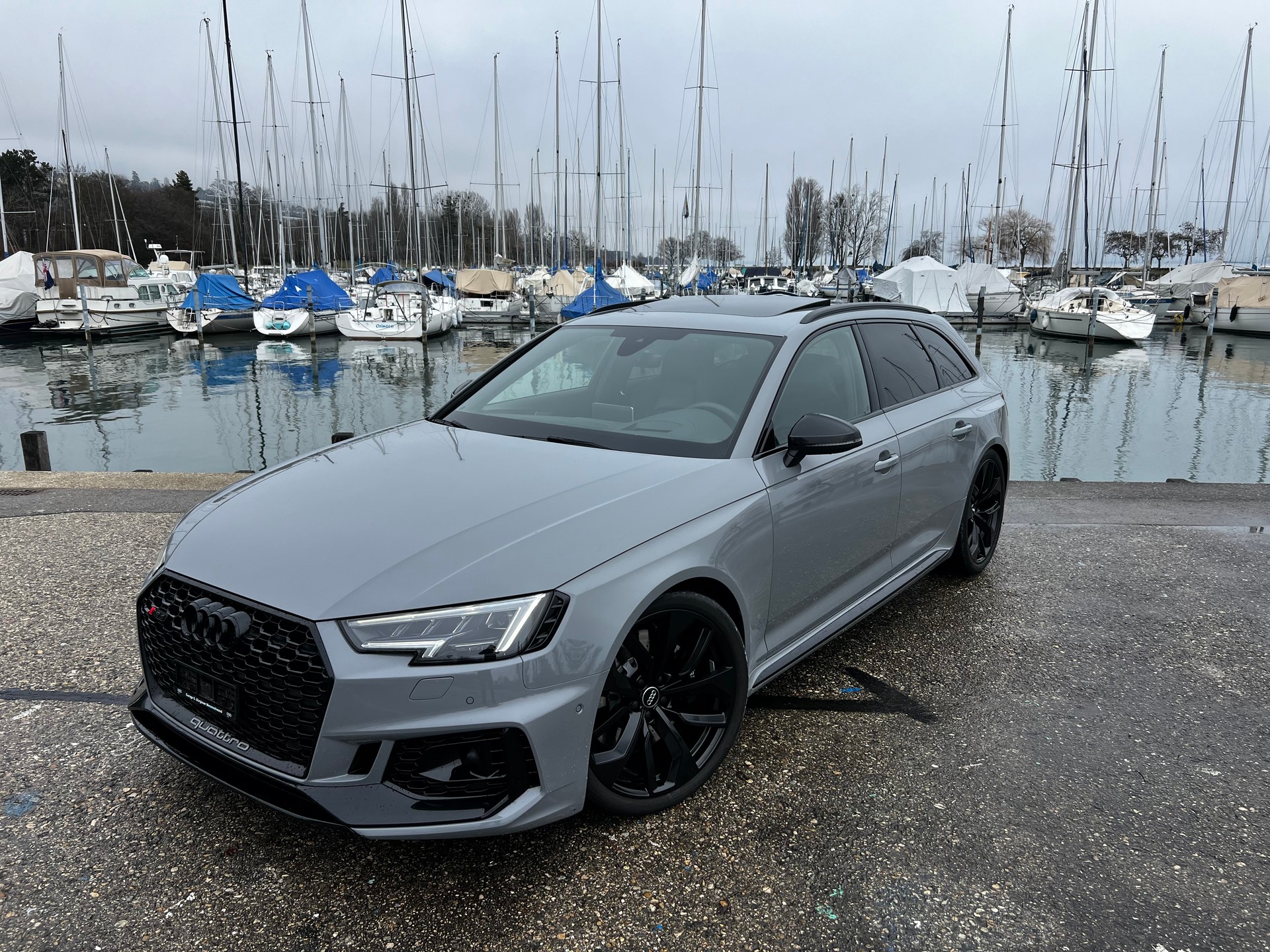 AUDI AUDI RS4 NARDO GREY-image-3