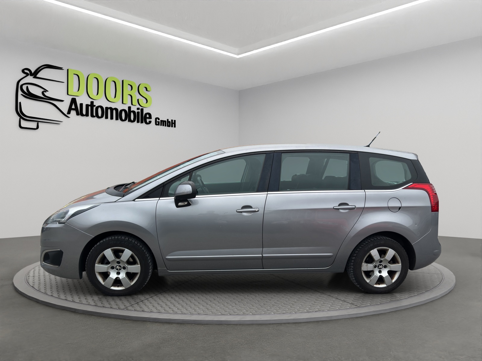 PEUGEOT 5008 2.0 HDI Business-image-6