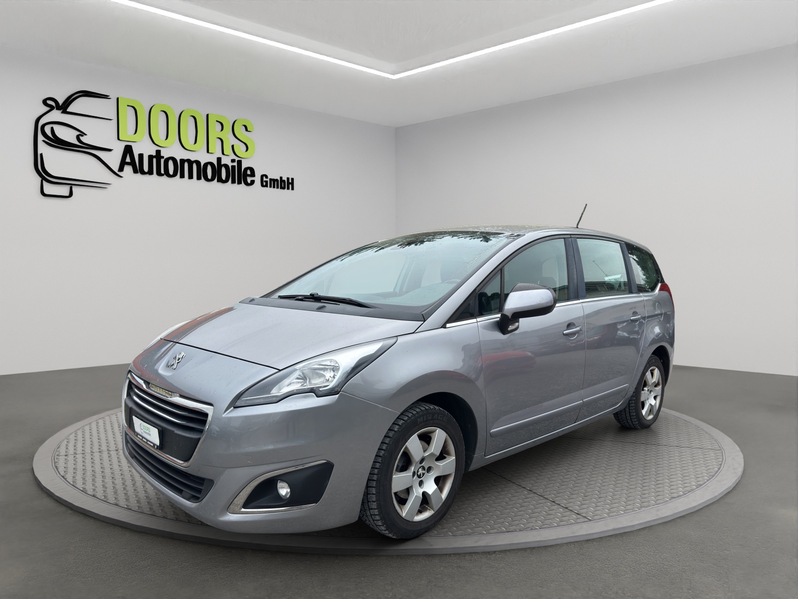 PEUGEOT 5008 2.0 HDI Business-image-2