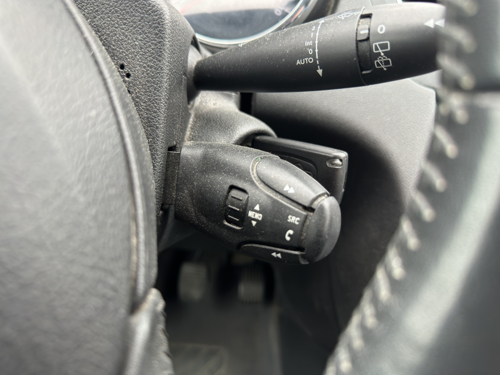 PEUGEOT 5008 2.0 HDI Business-image-15