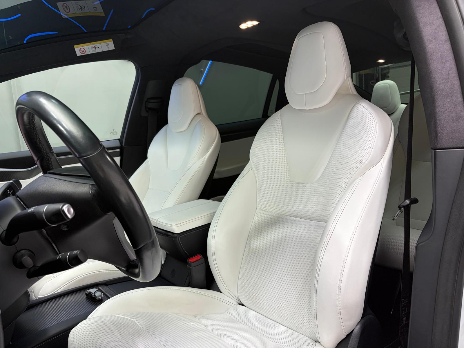 TESLA Model X 100 D Performance-image-11