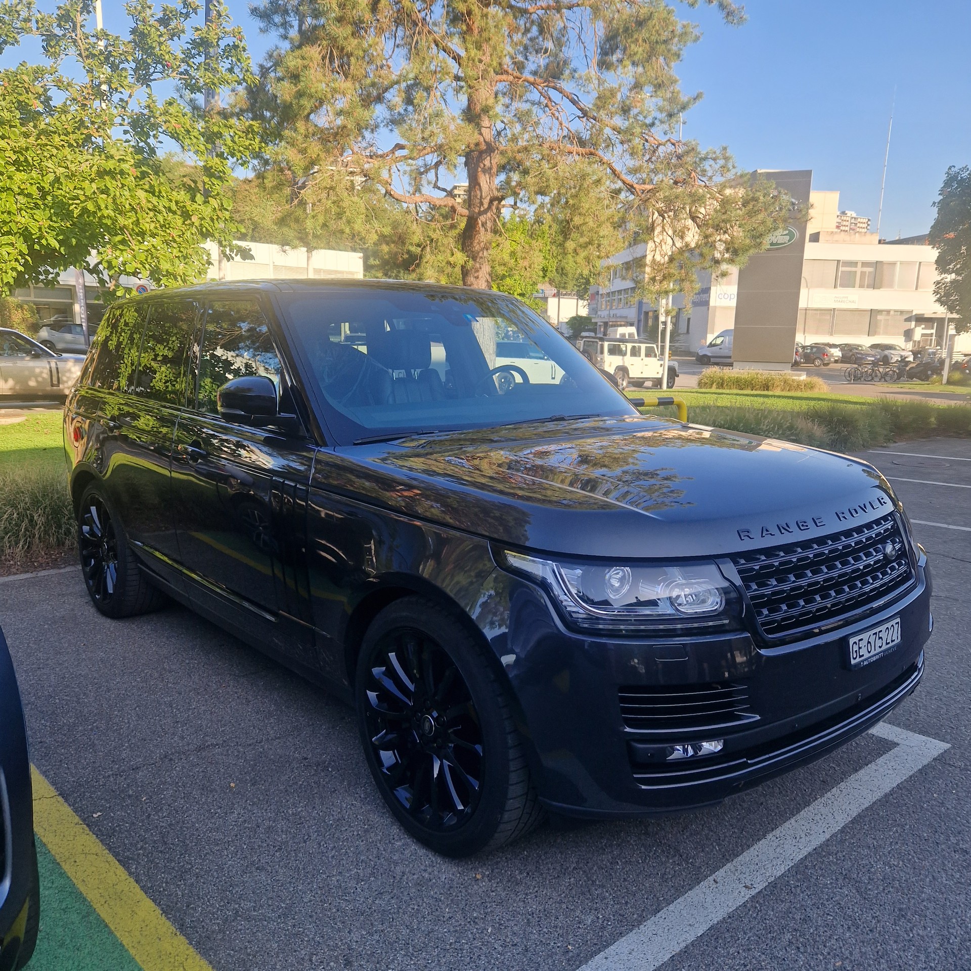 LAND ROVER 3.0 V6 SC Vogue-image-9