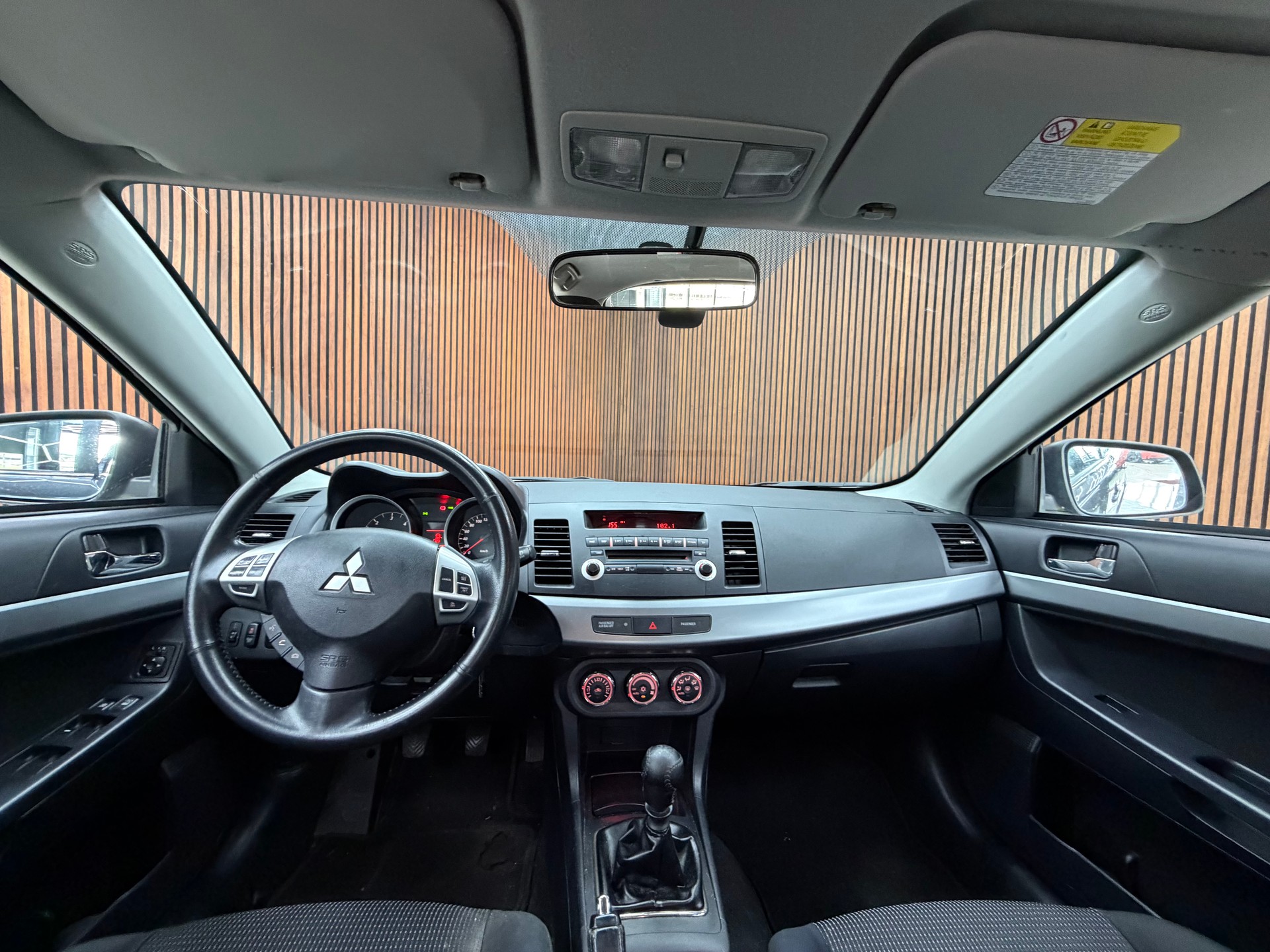 MITSUBISHI Lancer Sportback 1.8 DID Navigator-image-11