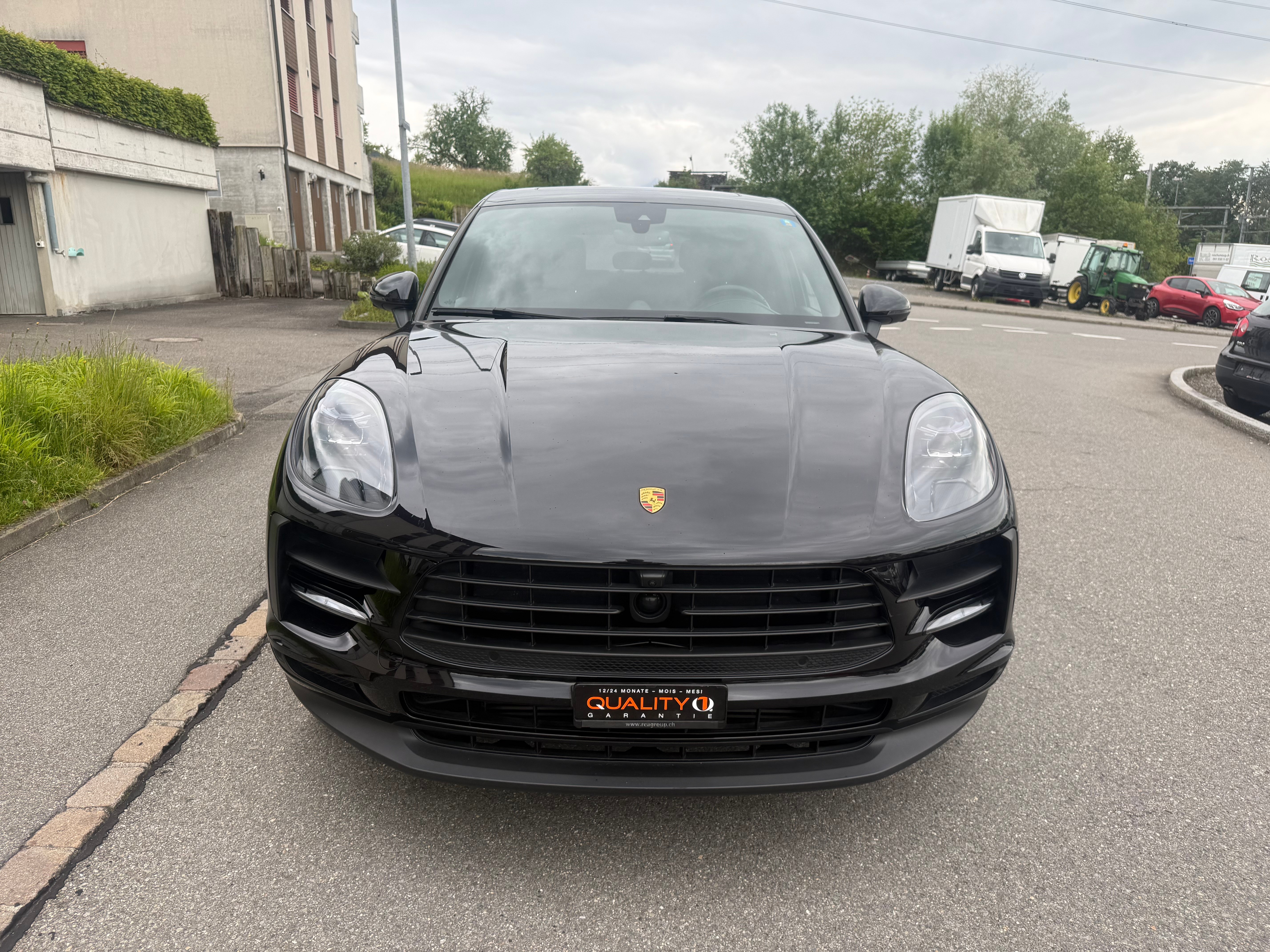Car photo