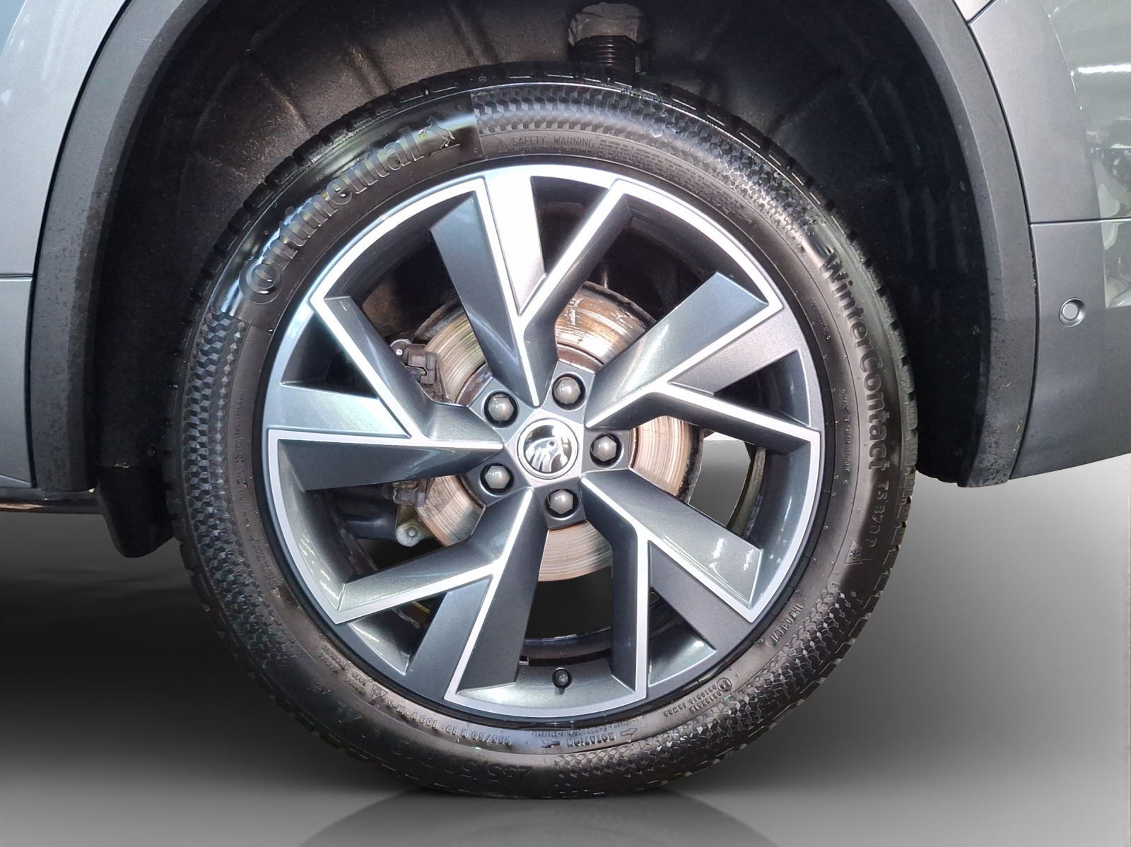 SKODA Kodiaq 2.0 TSI 4x4 SportLine-image-13
