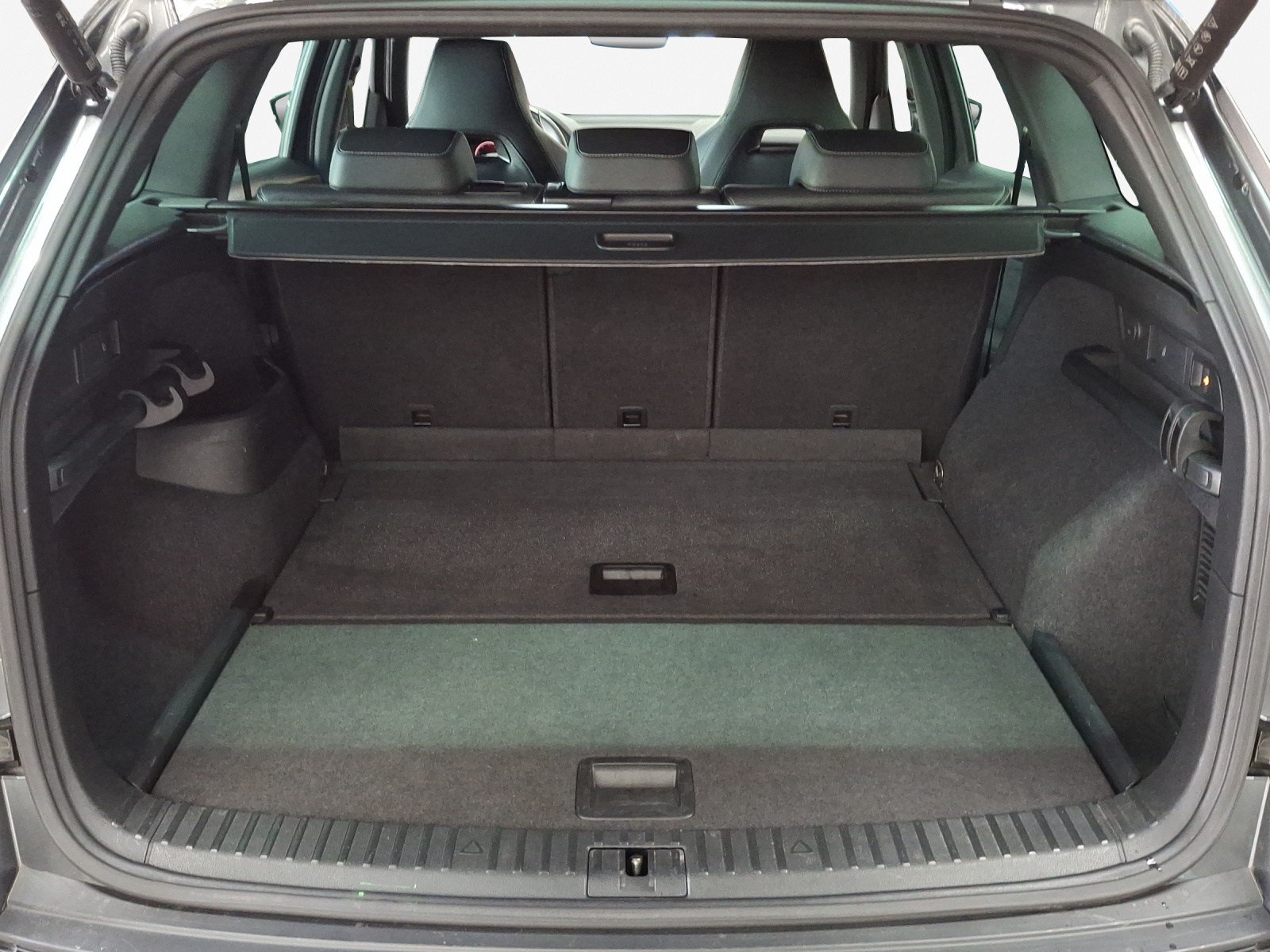 SKODA Kodiaq 2.0 TSI 4x4 SportLine-image-12