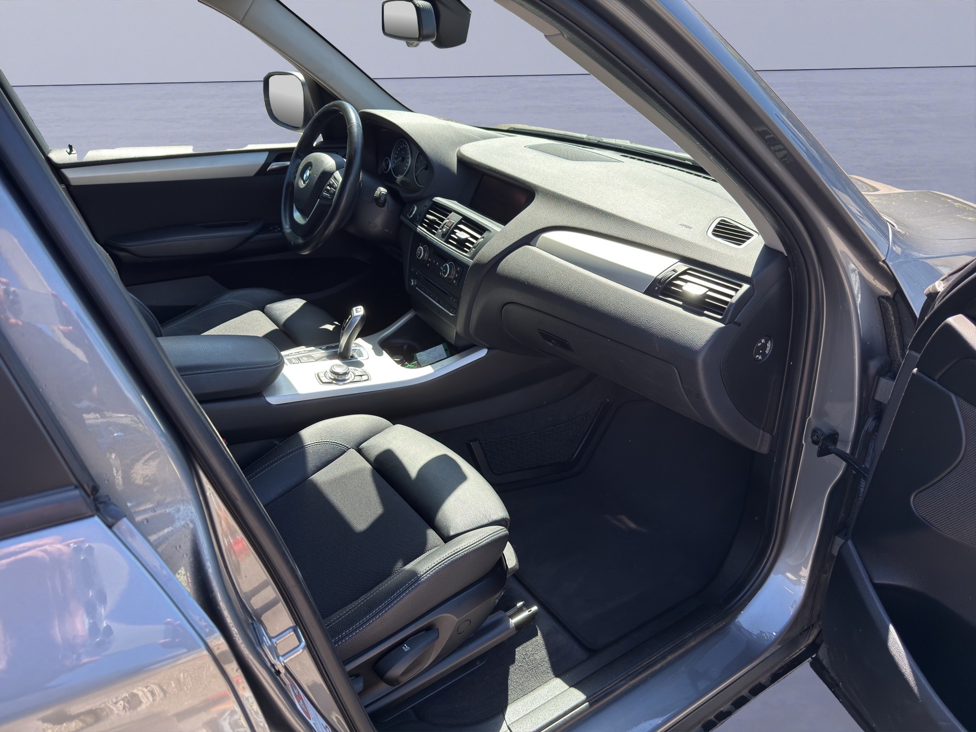 BMW X3 xDrive 20i Steptronic-image-9