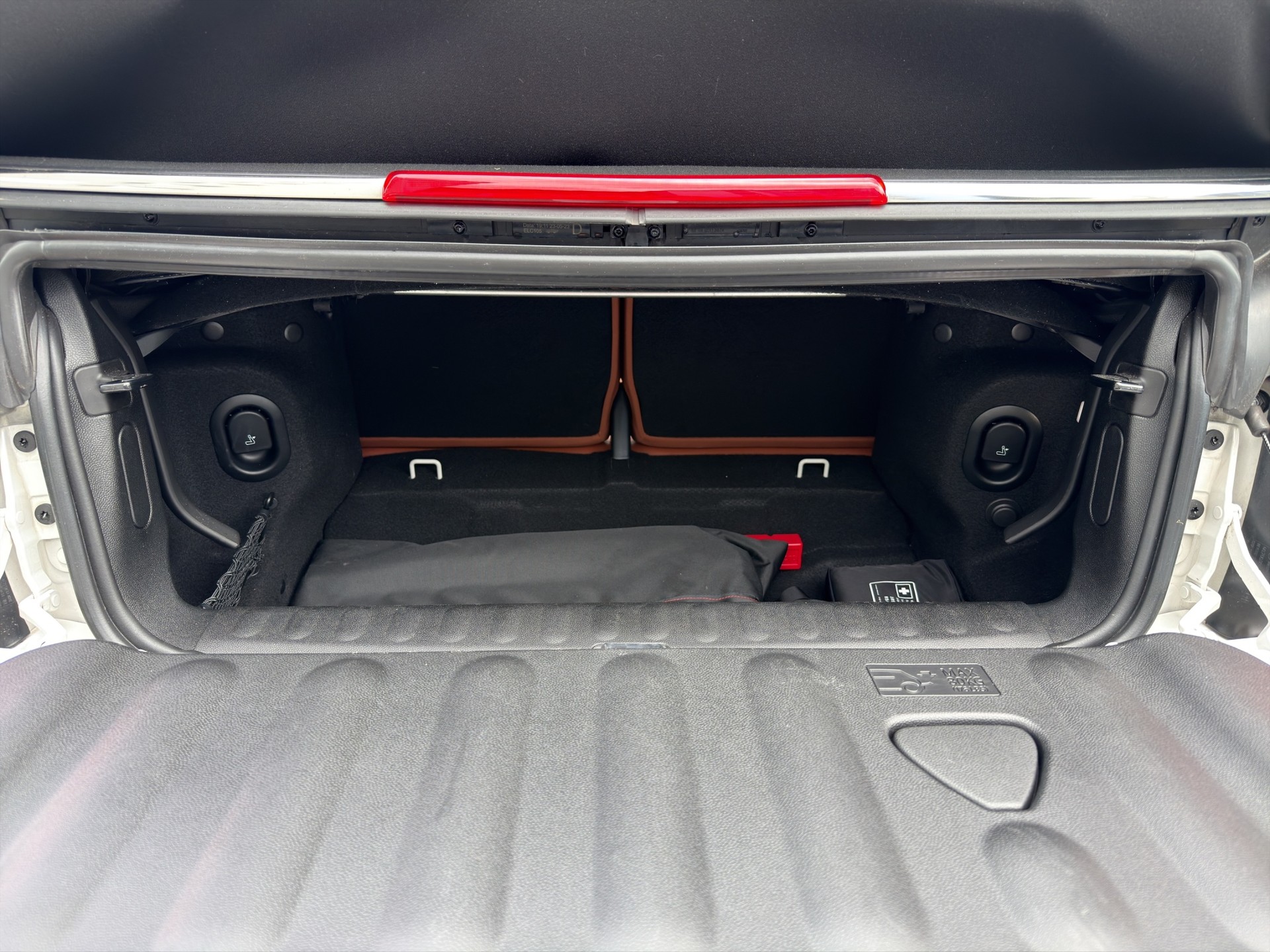 MINI Cooper S Cabriolet DKG-image-17