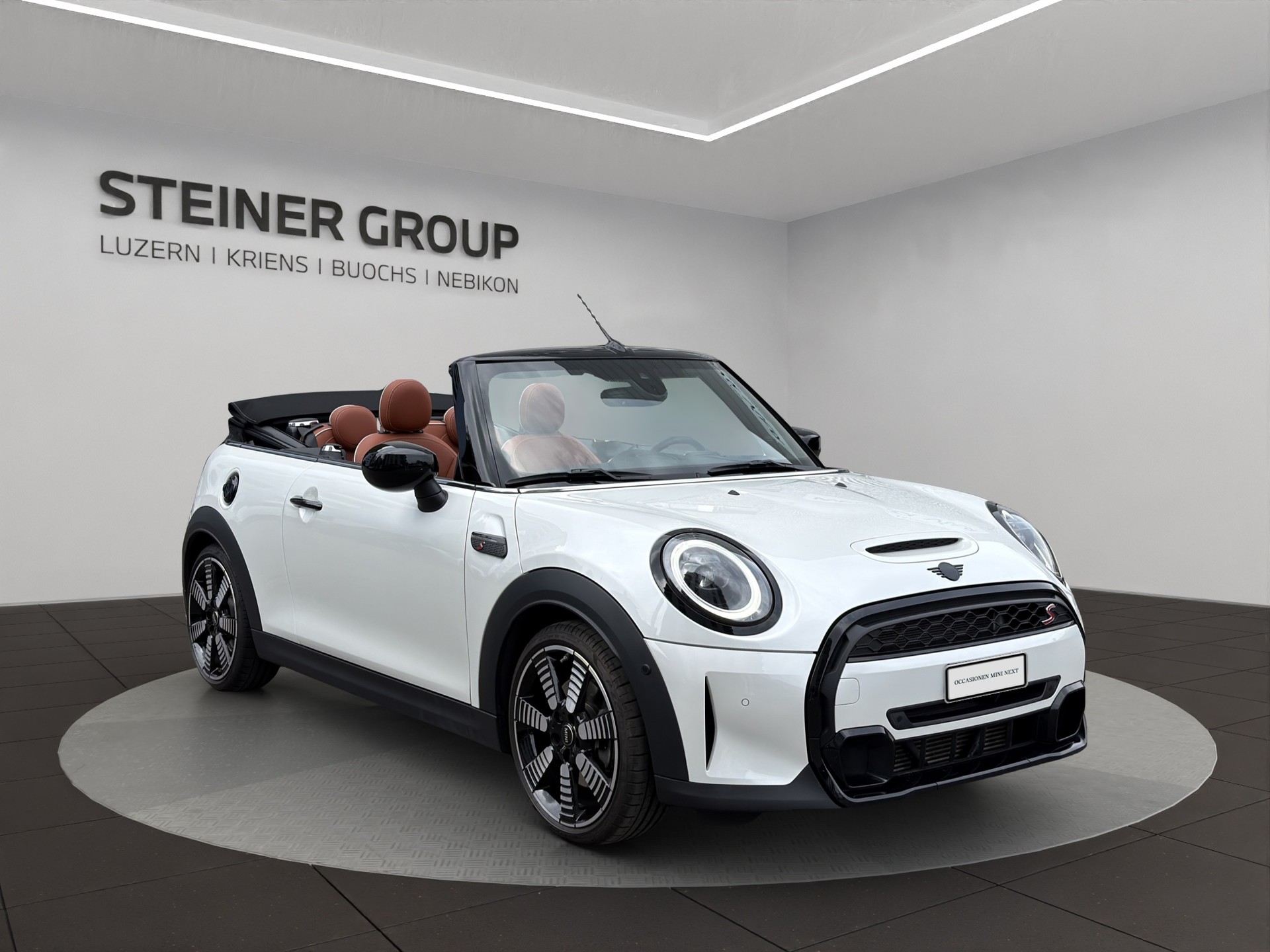 MINI Cooper S Cabriolet DKG-showroom-element-2