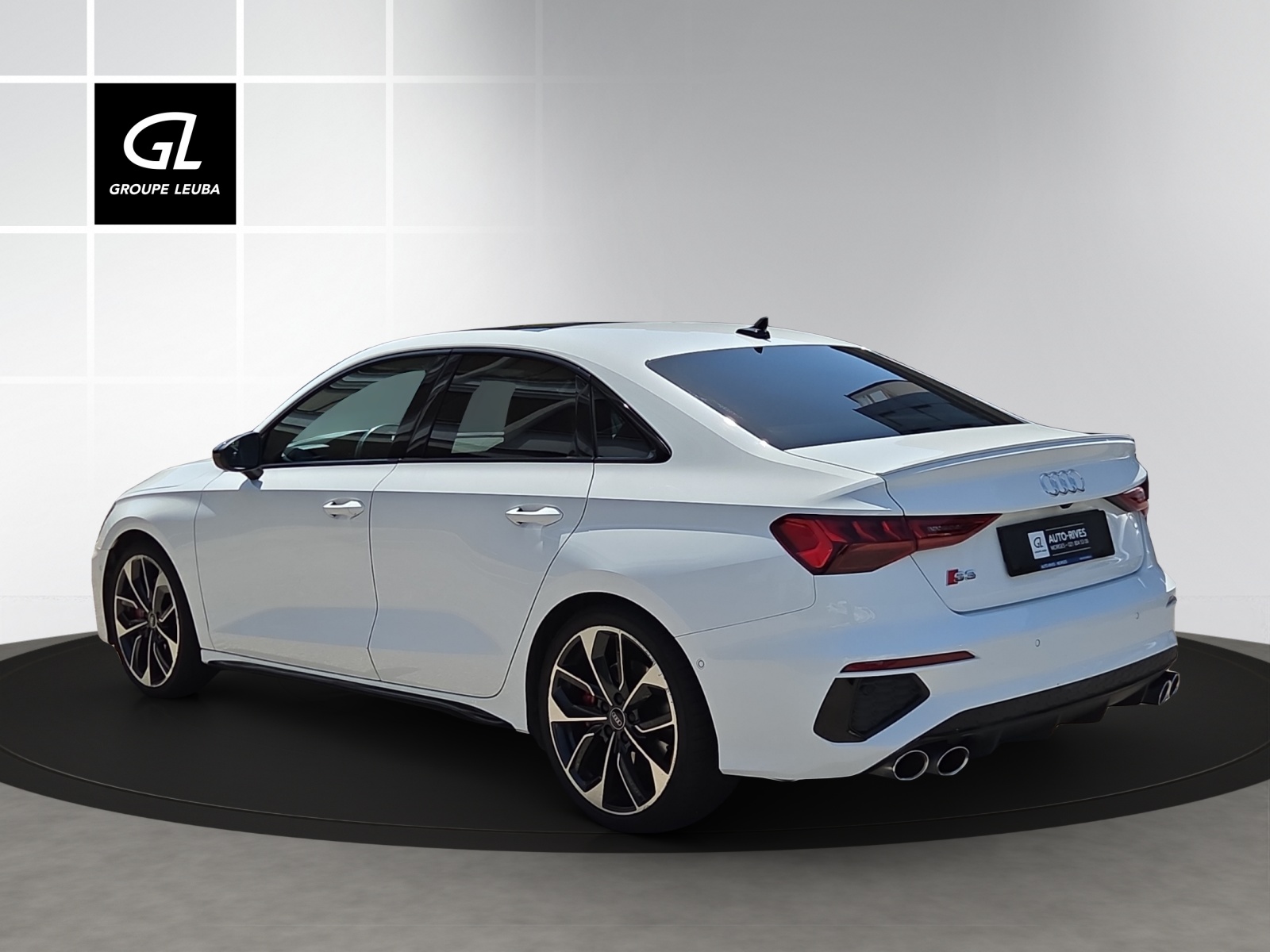 AUDI S3 Limousine 2.0 TFSI quattro S-tronic-image-4