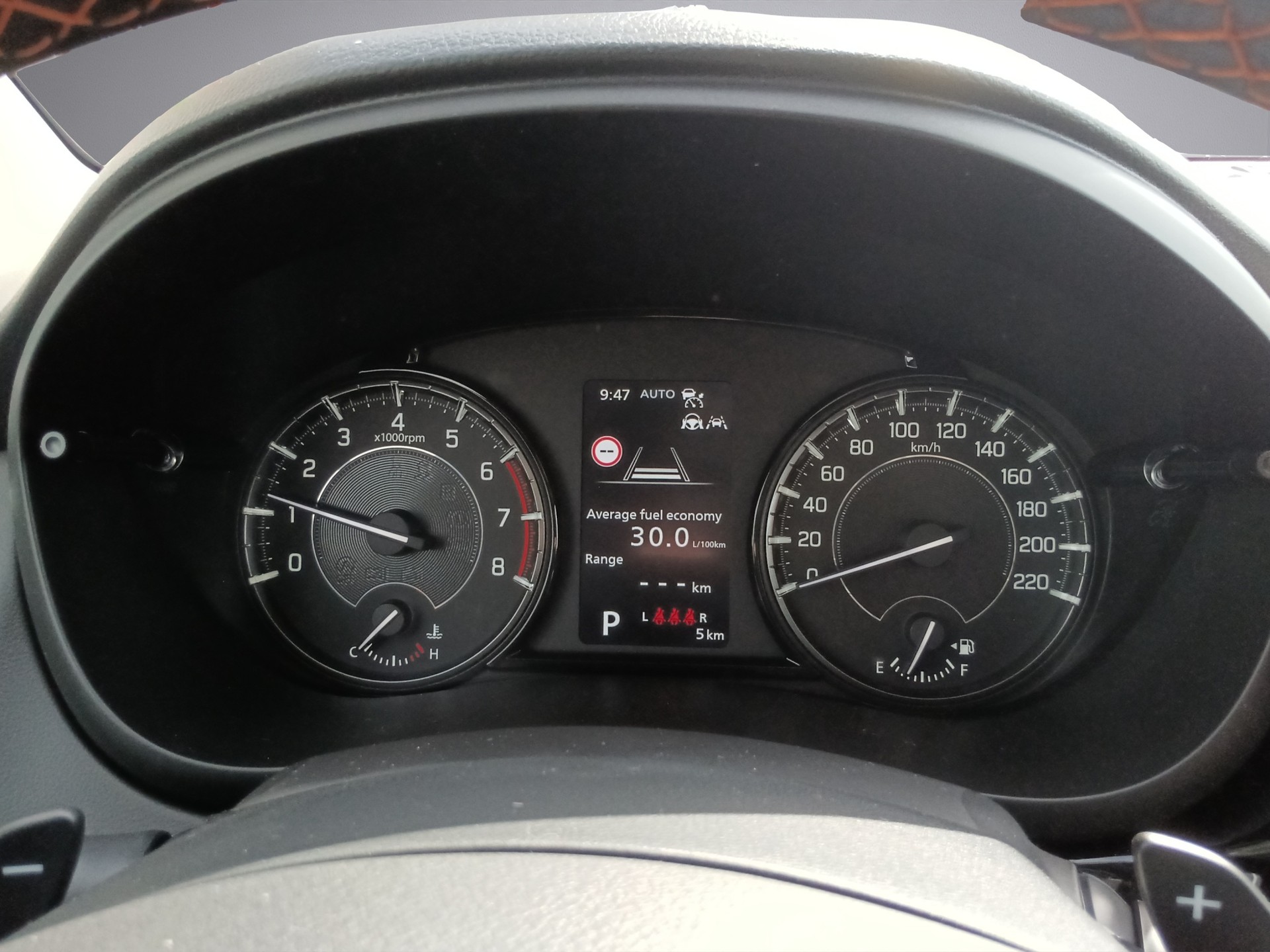 SUZUKI S-Cross 1.4 T Black Edition Top Hybrid 4x4-image-14